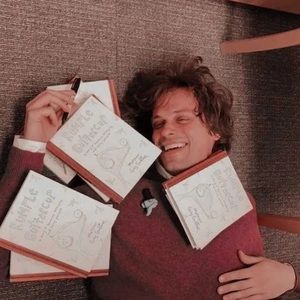 Meet your Posher, Lorilei